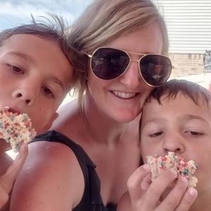 Meet your Posher, Stephanie